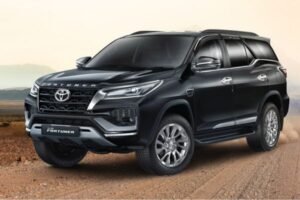 Hire best new self drive toyota fortuner on rent in Goa